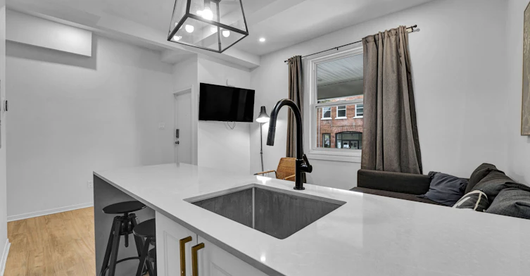 1-327 Catherine Street, Ottawa, ON, K1R 5T4 - 10