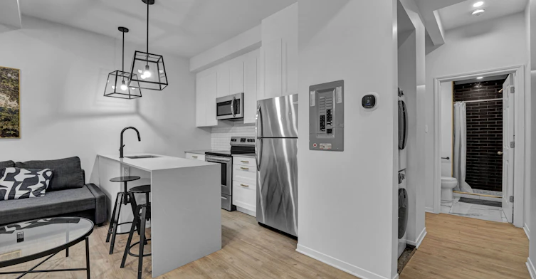 1-327 Catherine Street, Ottawa, ON, K1R 5T4 - 2