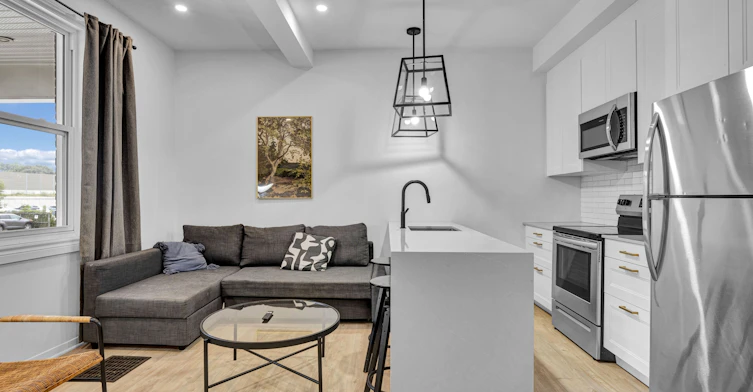 1-327 Catherine Street, Ottawa, ON, K1R 5T4 - 3
