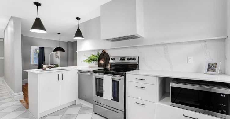 A-117 Hopewell Avenue, Ottawa, ON, K1S 2Z2