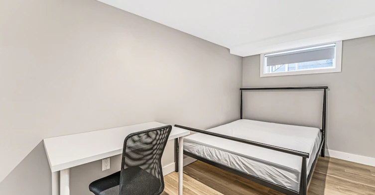 B-121 Hopewell Avenue, Ottawa, ON, K1S 2Z2 - 5