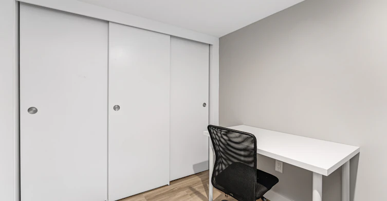 B-121 Hopewell Avenue, Ottawa, ON, K1S 2Z2 - 3