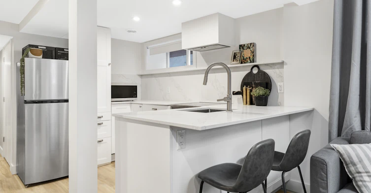 B-121 Hopewell Avenue, Ottawa, ON, K1S 2Z2 - 16