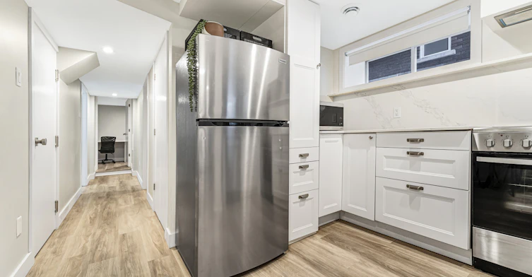 B-121 Hopewell Avenue, Ottawa, ON, K1S 2Z2 - 11