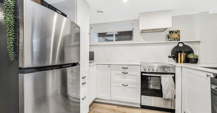 B-121 Hopewell Avenue, Ottawa, ON, K1S 2Z2 - 17