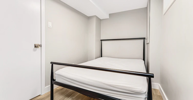 B-121 Hopewell Avenue, Ottawa, ON, K1S 2Z2 - 9