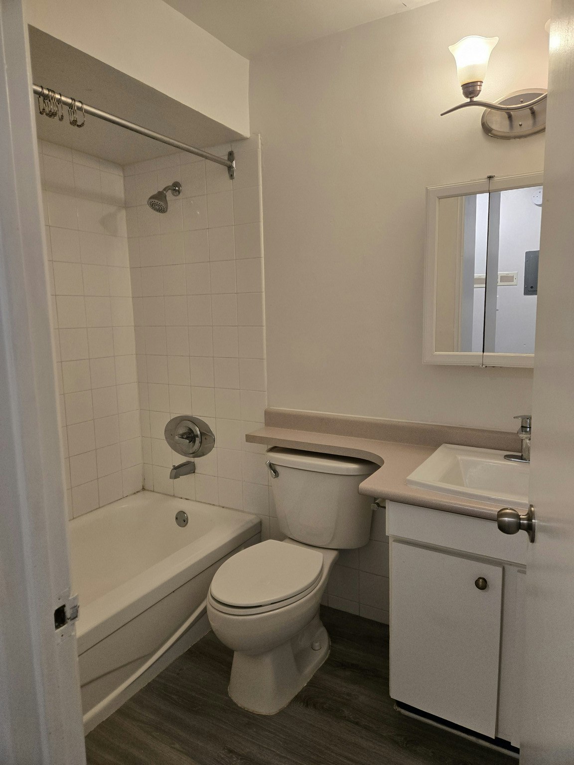 202-1030 West 14th Avenue, Vancouver, BC, V6H 1P3 - 6