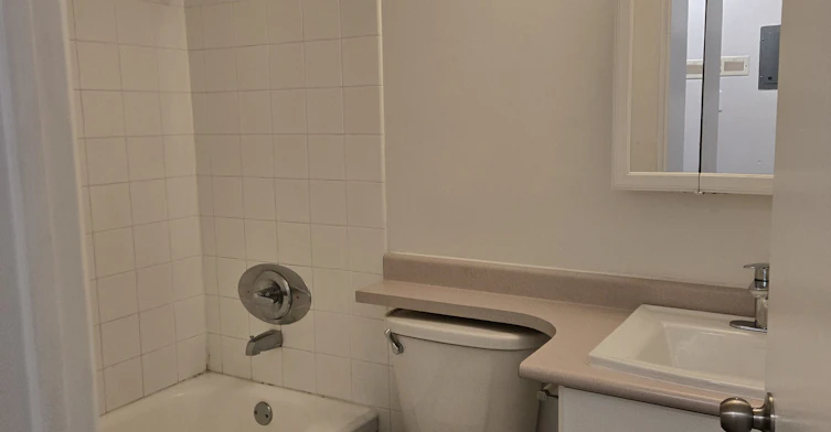 202-1030 West 14th Avenue, Vancouver, BC, V6H 1P3 - 6