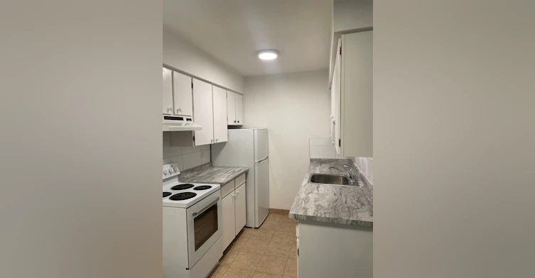 204-1030 West 14th Avenue, Vancouver, BC, V6H 1P3