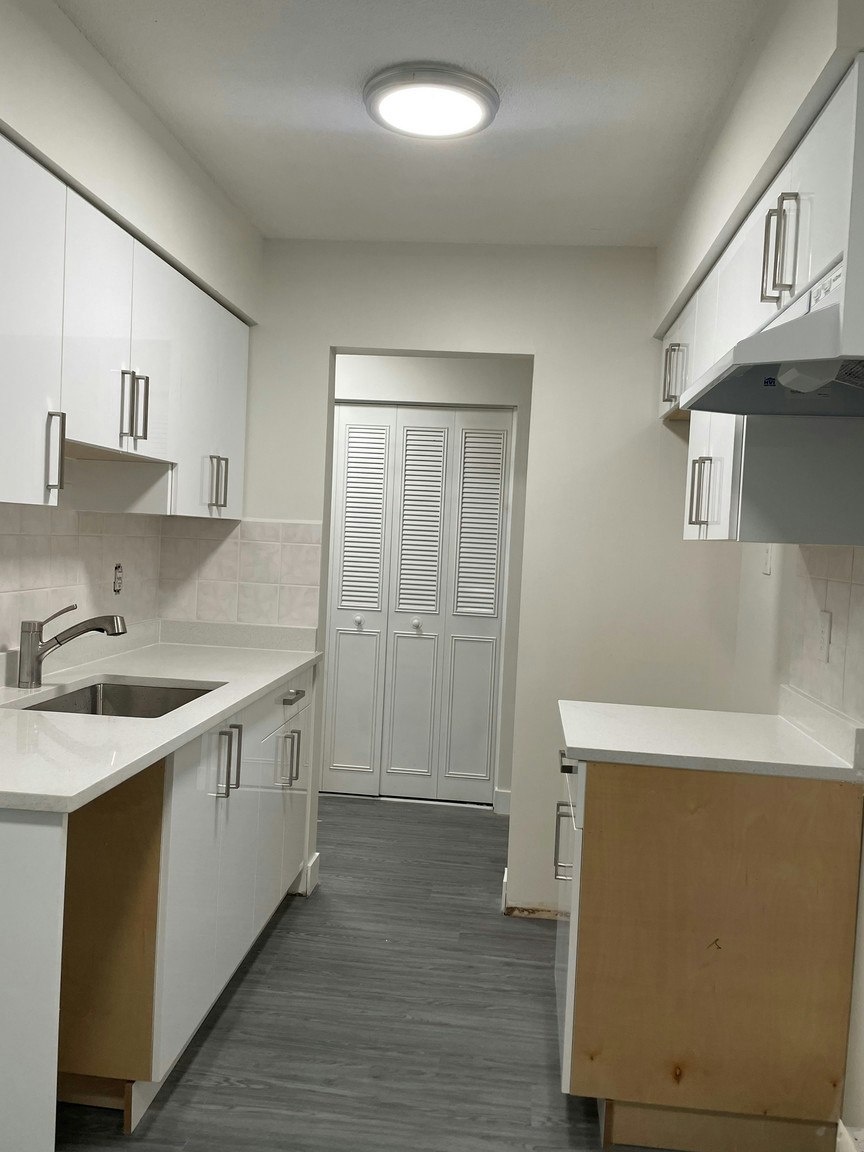 104-1030 West 14th Avenue, Vancouver, BC, V6H 1P3 - 3