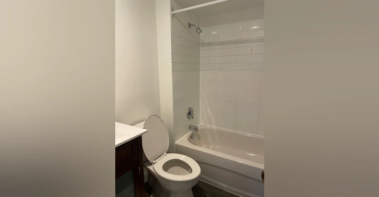 104-1030 West 14th Avenue, Vancouver, BC, V6H 1P3 - 5