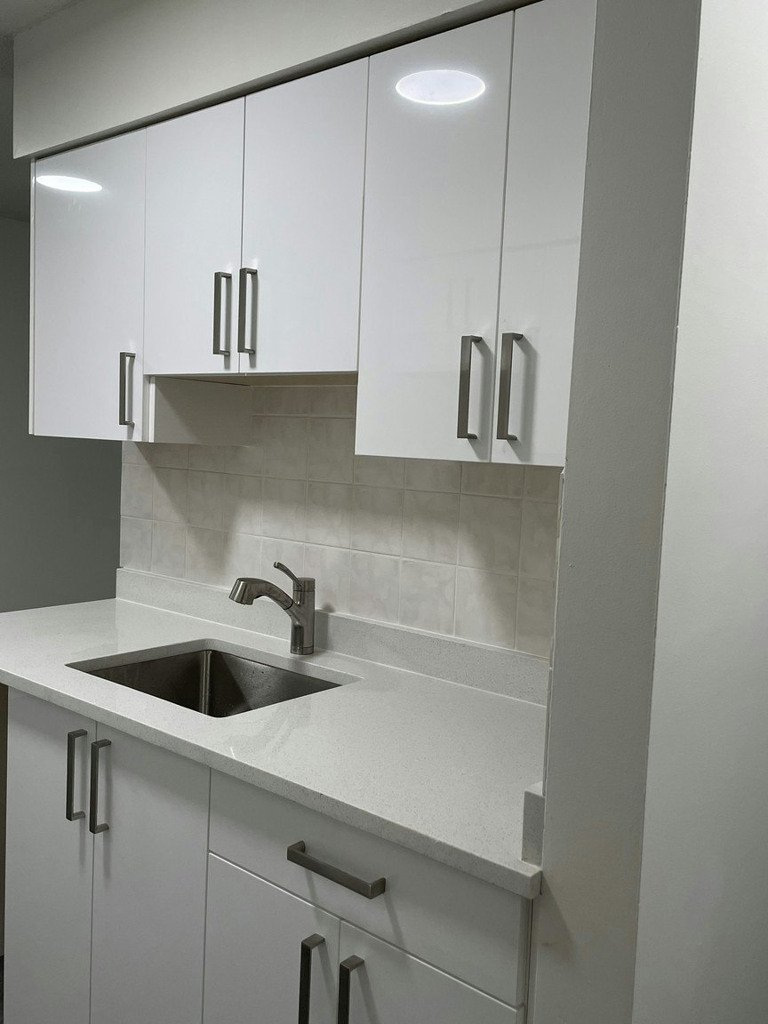 104-1030 West 14th Avenue, Vancouver, BC, V6H 1P3 - 8