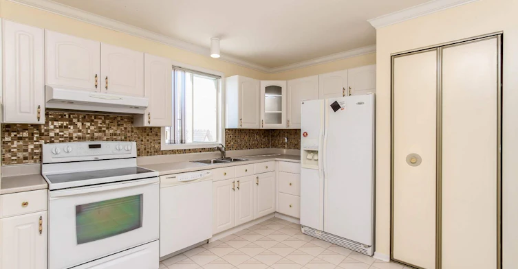 10D-10D Stonehill Court, Ottawa, ON, K2M 1E5 - 23