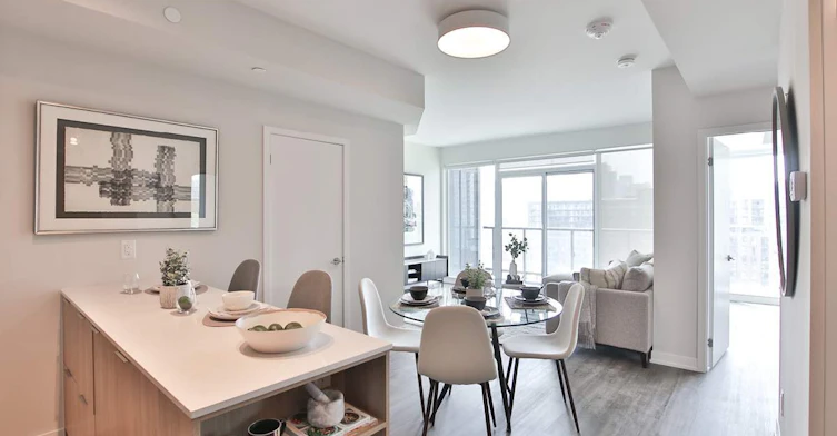 25 Nicholas Avenue, Toronto, ON, M5A 0M9 - 25