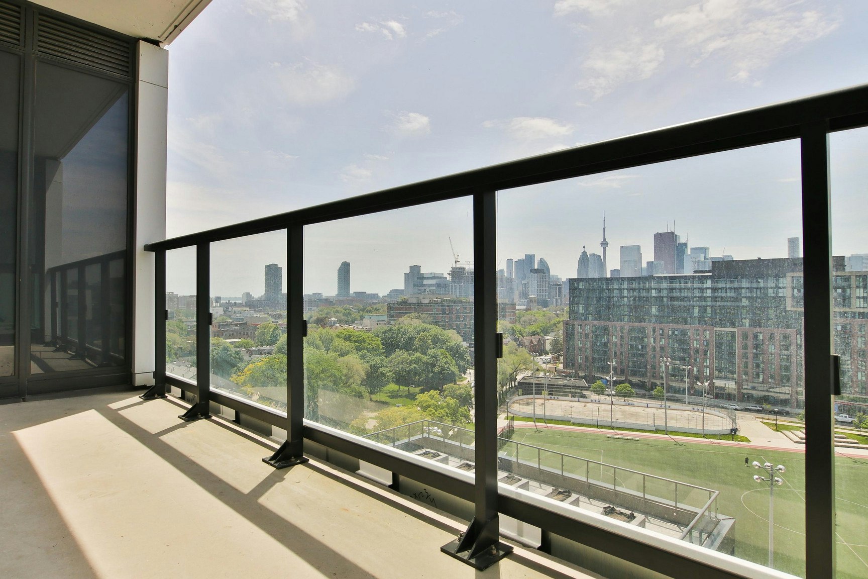25 Nicholas Avenue, Toronto, ON, M5A 0M9 - 26