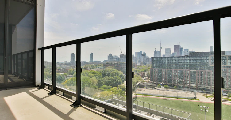 25 Nicholas Avenue, Toronto, ON, M5A 0M9 - 26