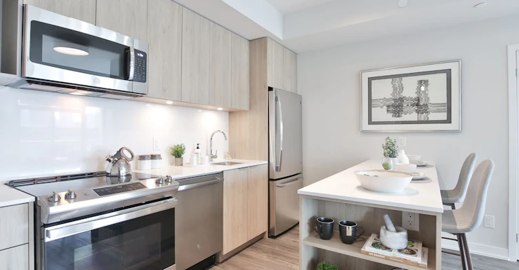25 Nicholas Avenue, Toronto, ON, M5A 0M9 - 30