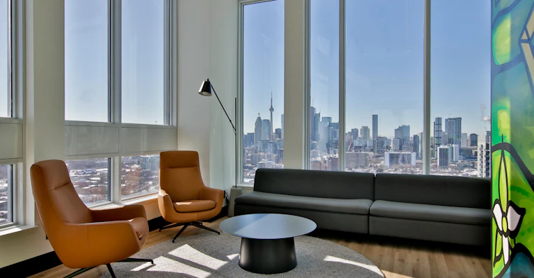 25 Nicholas Avenue, Toronto, ON, M5A 0M9 - 14