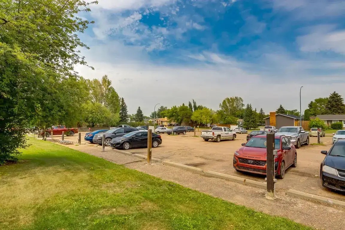 B204-2702 48 Avenue, Lloydminster City West, AB, S9V 1K7 - 32