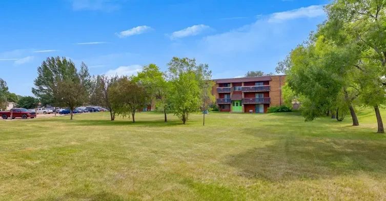B204-2702 48 Avenue, Lloydminster City West, AB, S9V 1K7 - 27
