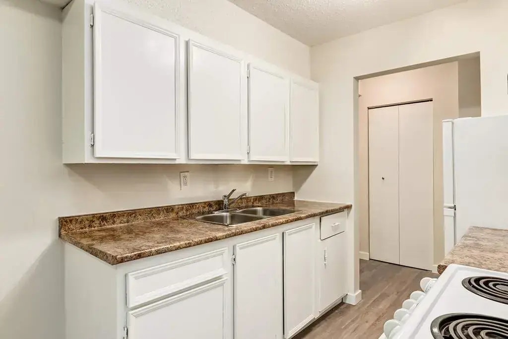 B207-2702 48 Avenue, Lloydminster City West, AB, S9V 1K7 - 12