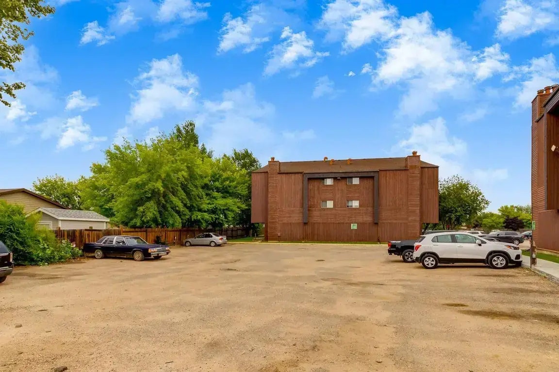 A208-4408A 32nd Street, Lloydminster City West, AB, S9V 1S5 - 24