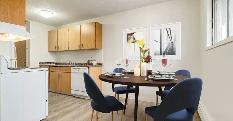 A305-4408A 32nd Street, Lloydminster City West, AB, S9V 1S5 - 4