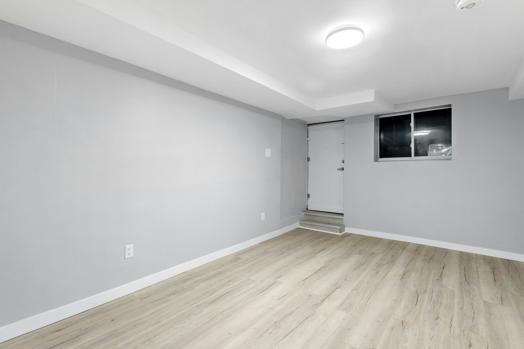 7-883 Somerset Street West, Ottawa, ON, K1R 6R6 - 8