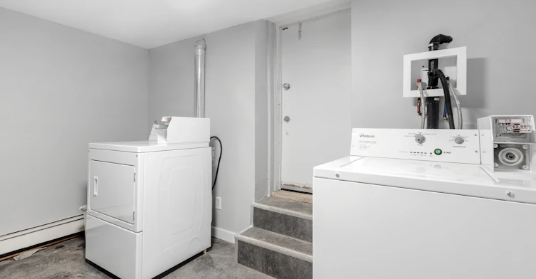7-883 Somerset Street West, Ottawa, ON, K1R 6R6 - 7