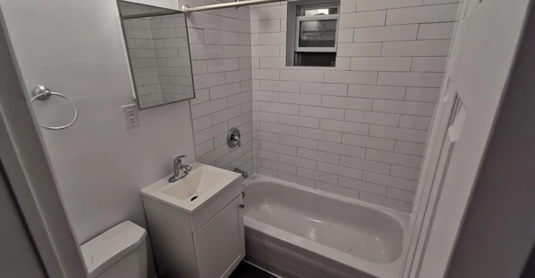 1-883 Somerset Street West, Ottawa, ON, K1R 6R6 - 5