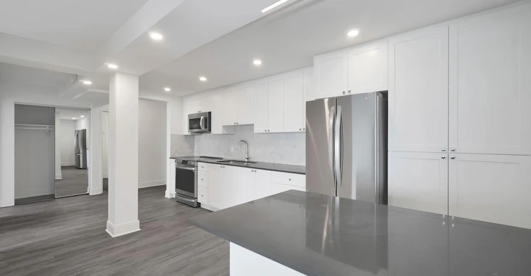 0101-2222 Bellevue Avenue, West Vancouver, BC, V7V 1C7 - 4