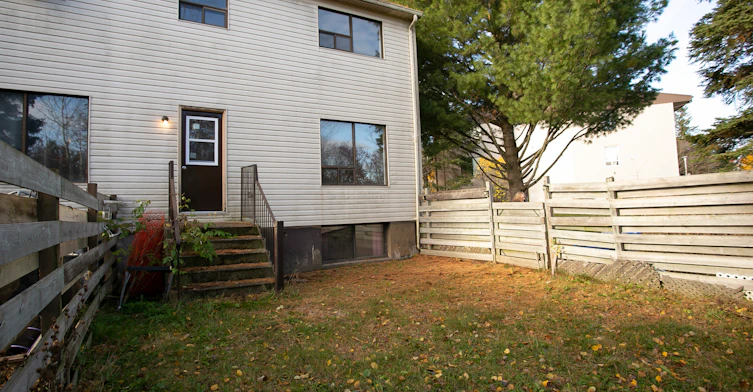 24 Clearview Drive, Sault Ste. Marie, ON, P6B 5Z6 - 16