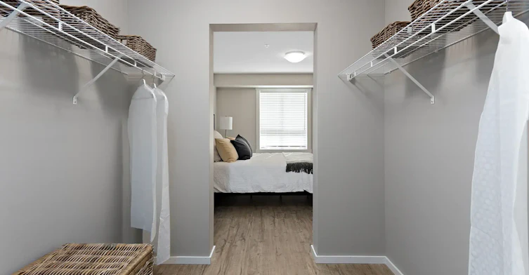 21817 91a Avenue NW, Edmonton, AB, T5T 7S3 - 7