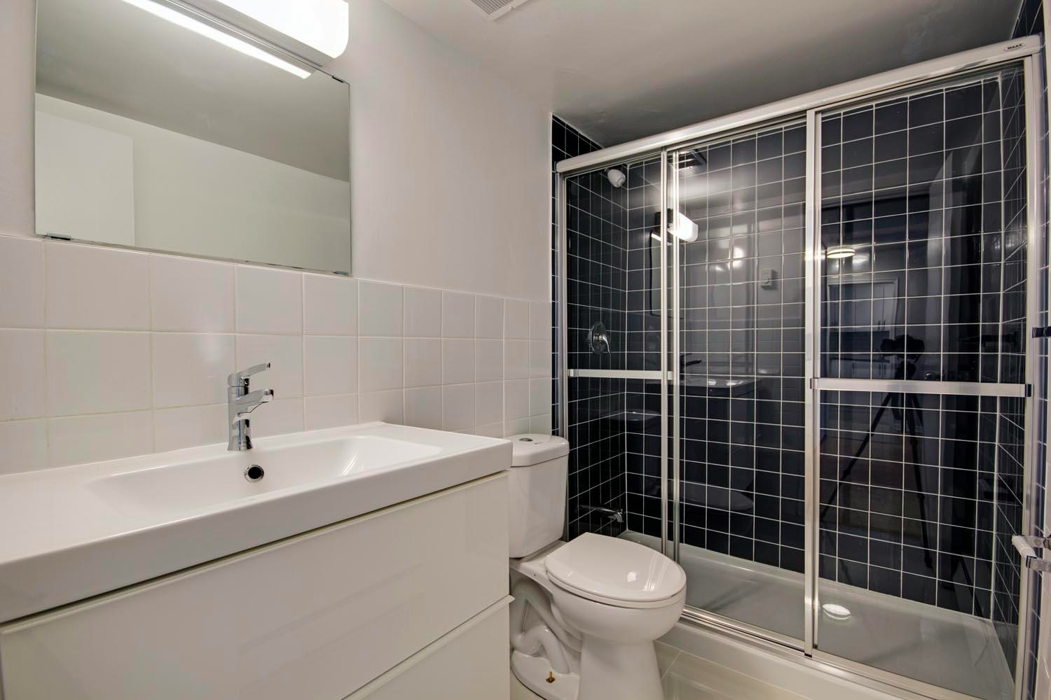 P-2-89 Isabella Street, Toronto, ON, M4Y 1N8 - 11