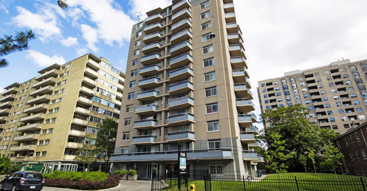 P-2-89 Isabella Street, Toronto, ON, M4Y 1N8 - 2