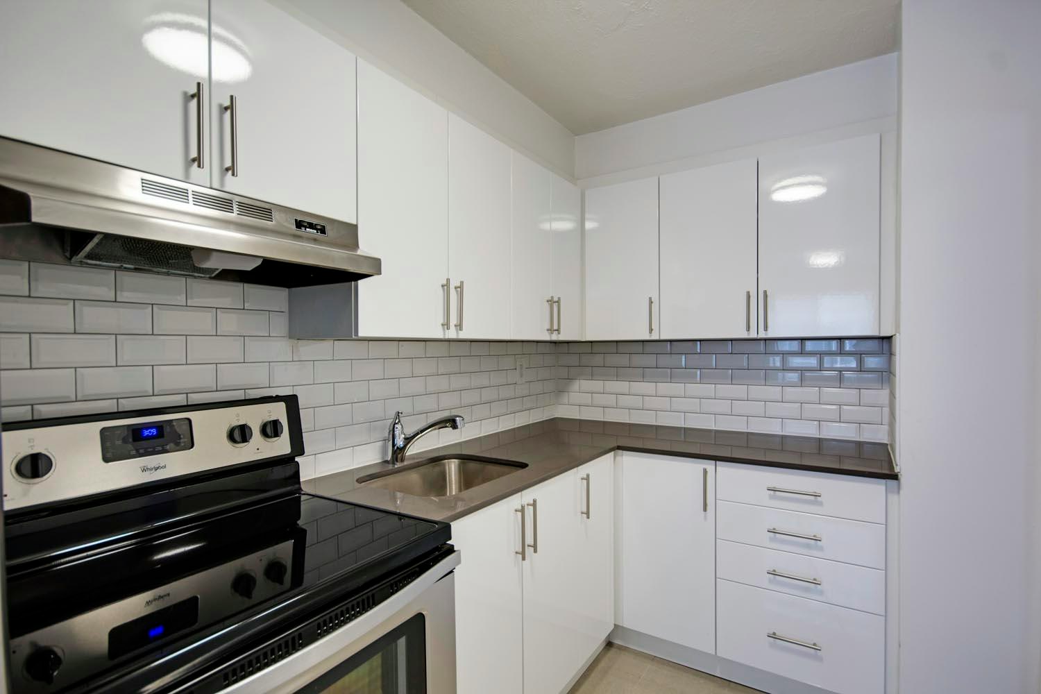 P-2-89 Isabella Street, Toronto, ON, M4Y 1N8 - 3
