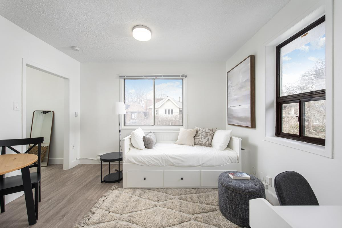 B5-5 Glenavon Road, Toronto, ON, M6K 1C9 - 19