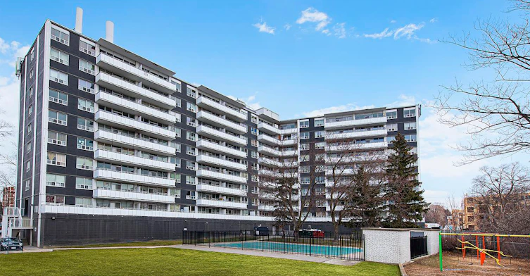 0519-2050 Keele Street, Toronto, ON, M6M 3Y7 - 2