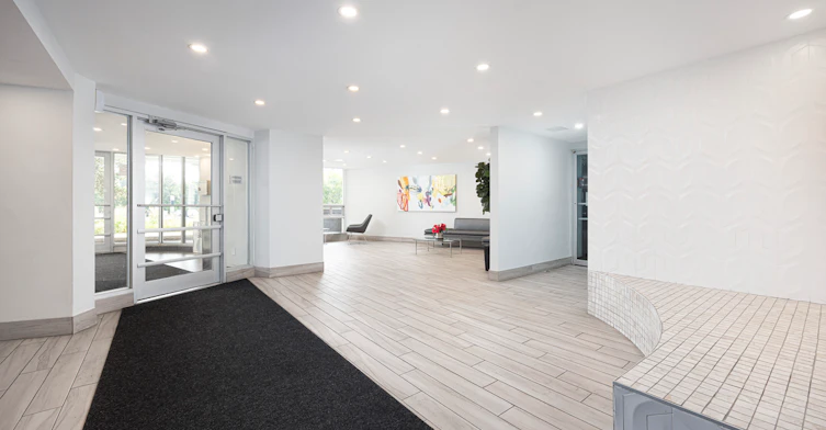 0519-2050 Keele Street, Toronto, ON, M6M 3Y7 - 32