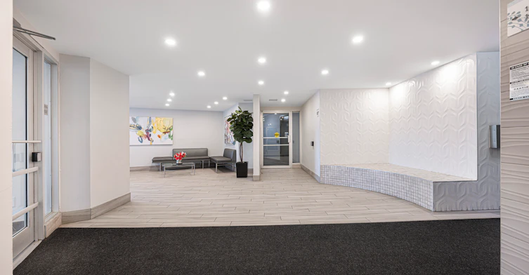 0519-2050 Keele Street, Toronto, ON, M6M 3Y7 - 33