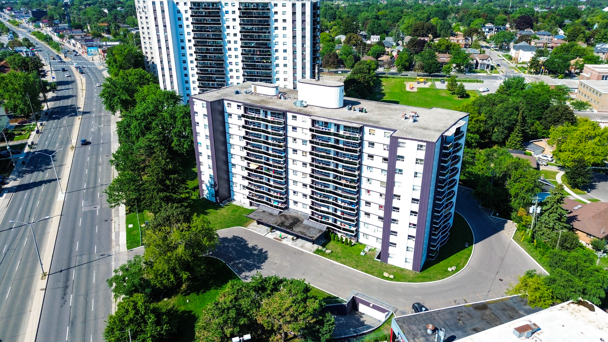 1002-2570 Kingston Road, Toronto, ON, M1M 1L9 - 2