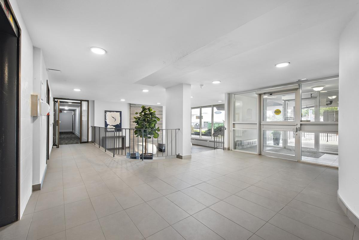 0805-2570 Kingston Road, Toronto, ON, M1M 1L9 - 18