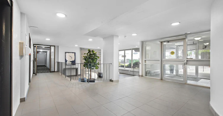 0805-2570 Kingston Road, Toronto, ON, M1M 1L9 - 18