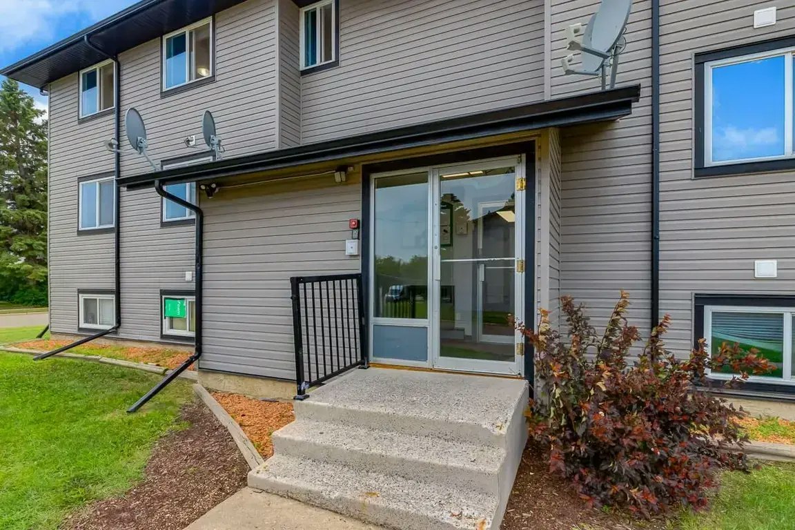 109-5104 56th Avenue, Lloydminster City West, AB, T9V 0Z7 - 21