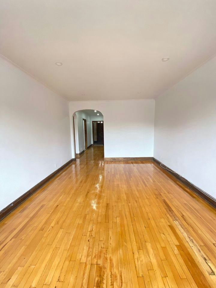 5821 Chemin Cote St Luc, Montréal, QC, H3X 2G2 - 11