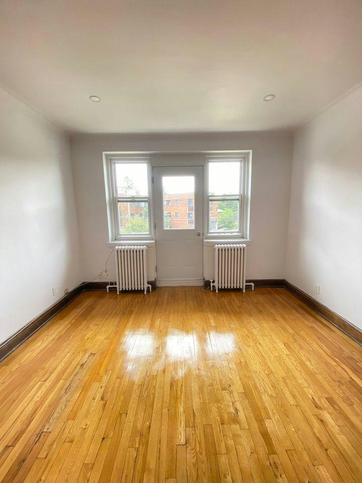 5821 Chemin Cote St Luc, Montréal, QC, H3X 2G2 - 10