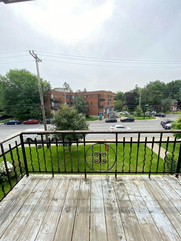 5821 Chemin Cote St Luc, Montréal, QC, H3X 2G2 - 16