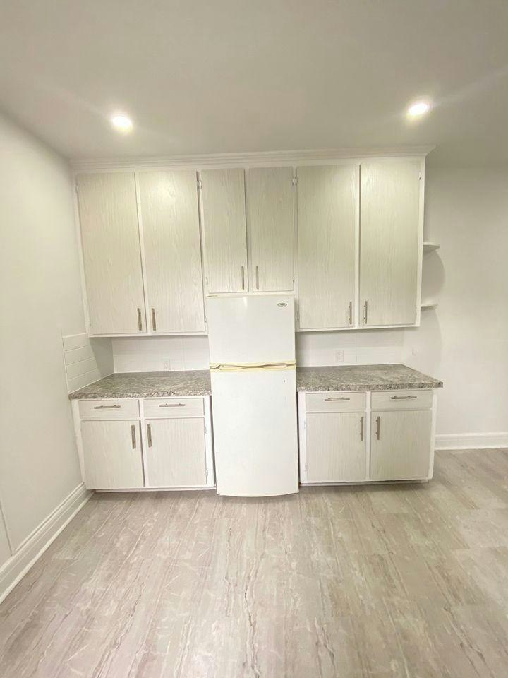 5821 Chemin Cote St Luc, Montréal, QC, H3X 2G2 - 7