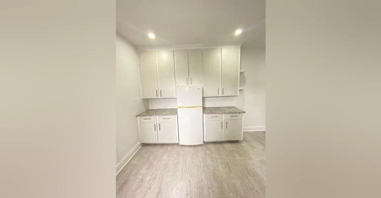 5821 Chemin Cote St Luc, Montréal, QC, H3X 2G2 - 7