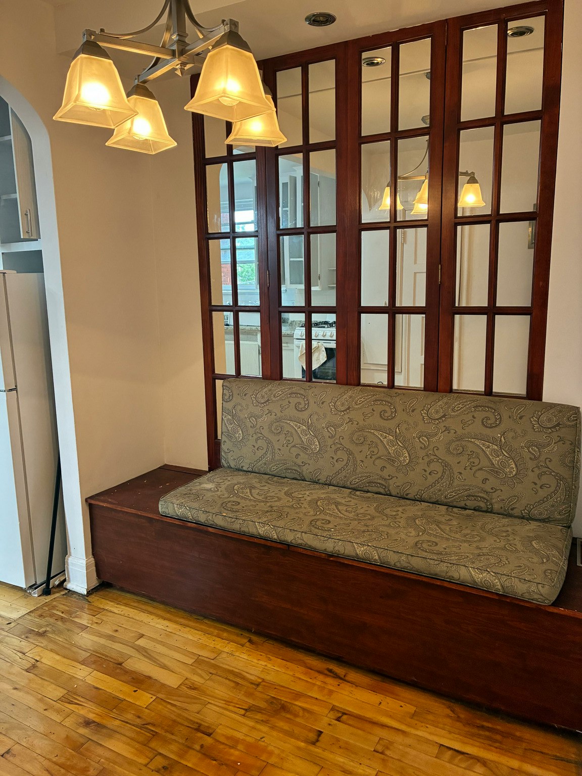 15-5821 Chemin Cote St Luc, Montréal, QC, H3X 2G2